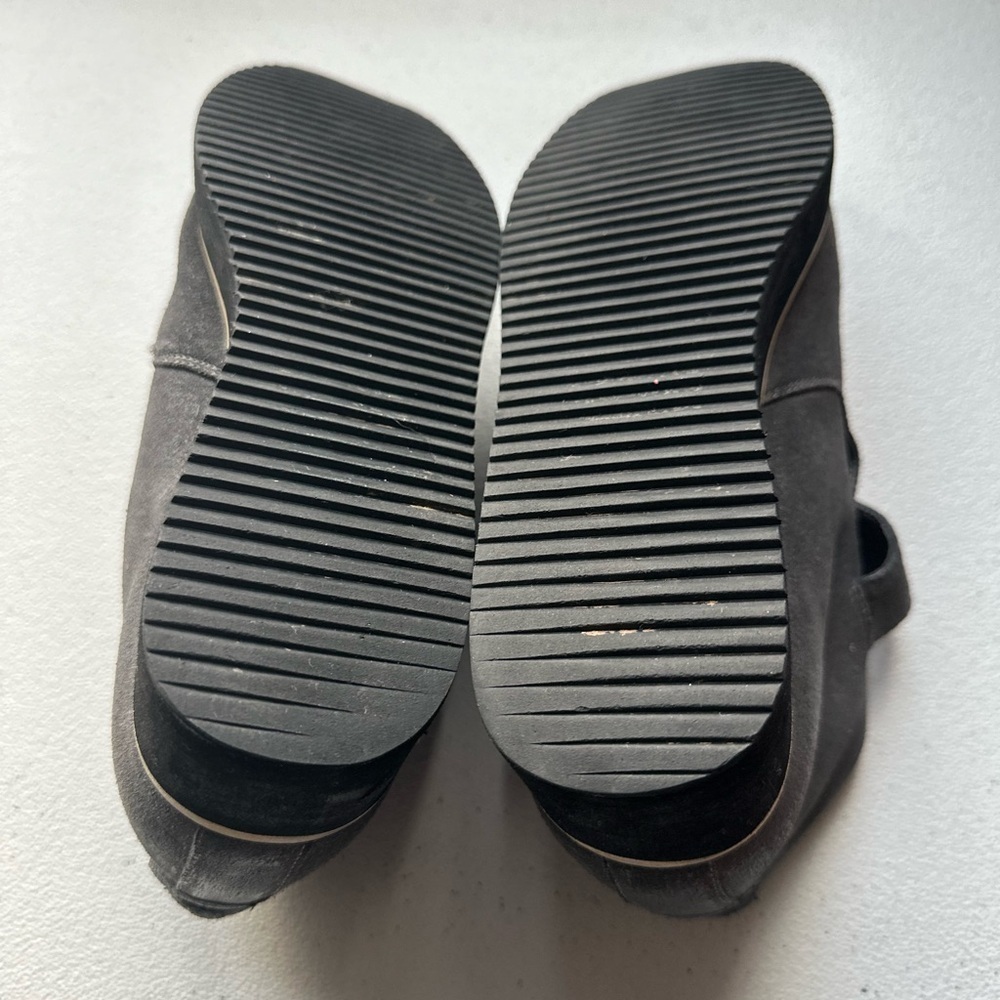 Silent D booties - Picture 5 of 8